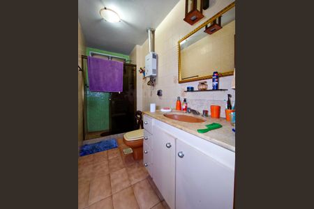 Apartamento à venda com 110m², 2 quartos e 1 vagaBanheiro Corredor