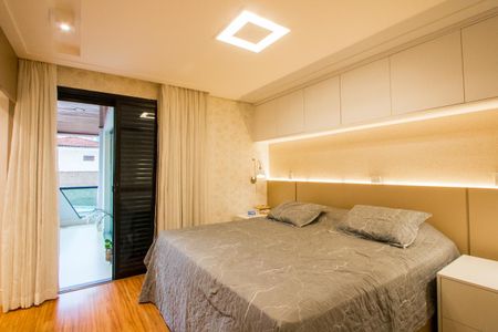 Apartamento à venda com 142m², 3 quartos e 2 vagas Apartamento à venda com 142m², 3 quartos e 2 vagasSuíte