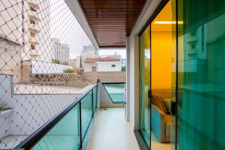 Apartamento à venda com 142m², 3 quartos e 2 vagas Apartamento à venda com 142m², 3 quartos e 2 vagasVaranda da sala/quarto 1