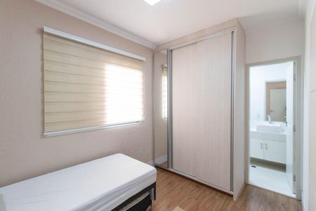 Casa à venda com 310m², 3 quartos e 4 vagas Casa à venda com 310m², 3 quartos e 4 vagasQuarto Suíte 2