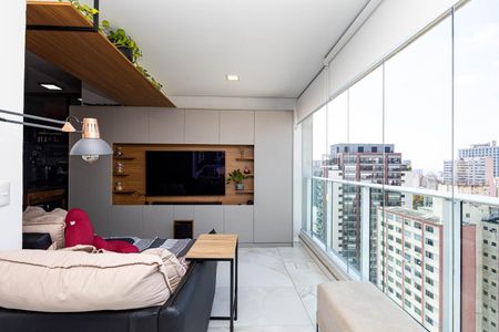 Apartamento à venda com 64m², 2 quartos e 1 vaga Apartamento à venda com 64m², 2 quartos e 1 vagaVaranda