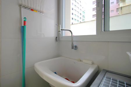 Apartamento para alugar com 132m², 2 quartos e 2 vagasÁrea de Serviço