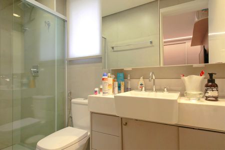 Apartamento para alugar com 132m², 2 quartos e 2 vagasBanheiro da Suíte 1