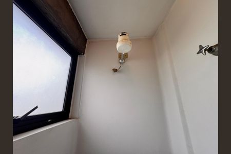 Apartamento à venda com 120m², 3 quartos e 1 vaga Apartamento à venda com 120m², 3 quartos e 1 vagaBanheiro de serviço