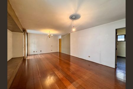 Apartamento à venda com 120m², 3 quartos e 1 vaga Apartamento à venda com 120m², 3 quartos e 1 vagaSala