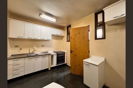 Apartamento à venda com 120m², 3 quartos e 1 vaga Apartamento à venda com 120m², 3 quartos e 1 vagaCozinha