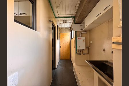 Apartamento à venda com 120m², 3 quartos e 1 vaga Apartamento à venda com 120m², 3 quartos e 1 vagaÁrea de Serviço