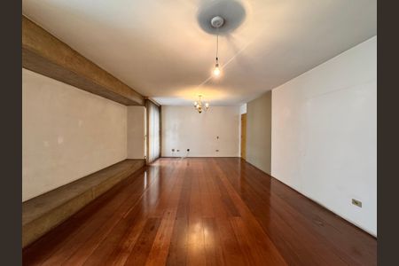 Apartamento à venda com 120m², 3 quartos e 1 vaga Apartamento à venda com 120m², 3 quartos e 1 vagaSala