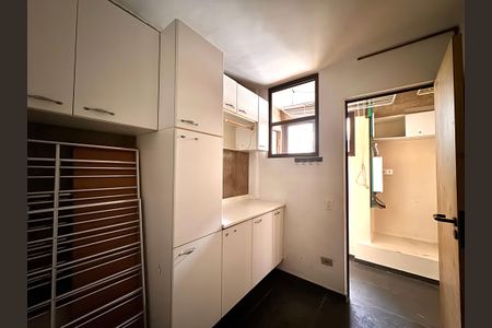 Apartamento à venda com 120m², 3 quartos e 1 vaga Apartamento à venda com 120m², 3 quartos e 1 vagaQuarto de Serviço