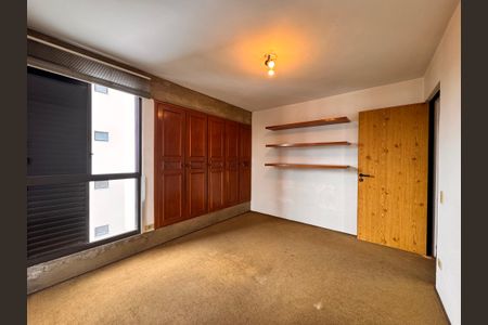 Apartamento à venda com 120m², 3 quartos e 1 vaga Apartamento à venda com 120m², 3 quartos e 1 vagaQuarto 2