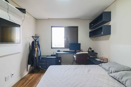 Apartamento à venda com 125m², 2 quartos e 3 vagasQuarto 2 Suite 2