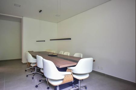 Apartamento à venda com 165m², 4 quartos e 2 vagas Apartamento à venda com 165m², 4 quartos e 2 vagasHome Office