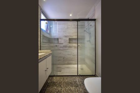 Apartamento à venda com 165m², 4 quartos e 2 vagas Apartamento à venda com 165m², 4 quartos e 2 vagasBanheiro da Suíte 3