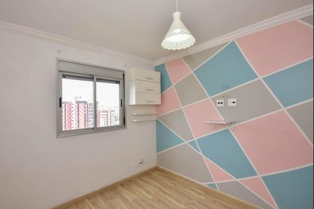 Apartamento à venda com 165m², 4 quartos e 2 vagas Apartamento à venda com 165m², 4 quartos e 2 vagasSuíte 2