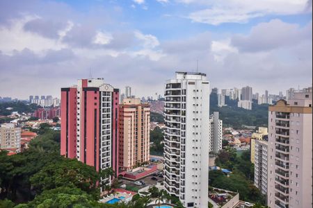 Apartamento à venda com 165m², 4 quartos e 2 vagas Apartamento à venda com 165m², 4 quartos e 2 vagasVista