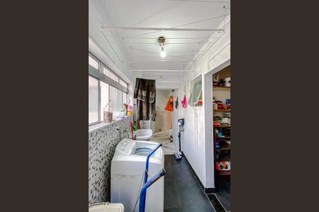 Apartamento à venda com 94m², 3 quartos e sem vaga Apartamento à venda com 94m², 3 quartos e sem vagaÁrea de Serviço