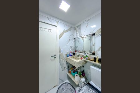 Apartamento à venda com 94m², 3 quartos e sem vaga Apartamento à venda com 94m², 3 quartos e sem vagaBanheiro