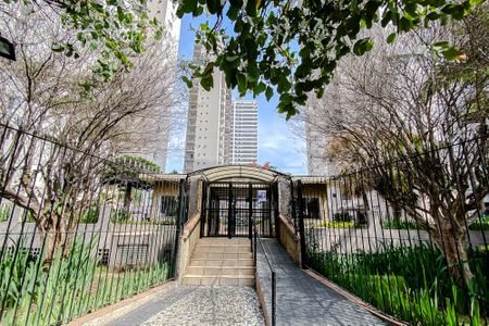 Apartamento à venda com 94m², 3 quartos e sem vagaFachada