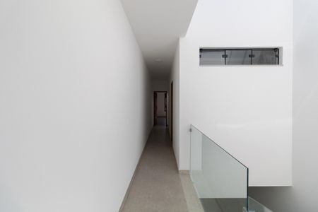 Casa à venda com 165m², 3 quartos e 3 vagas Casa à venda com 165m², 3 quartos e 3 vagasCorredor