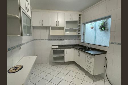 Casa à venda com 112m², 3 quartos e 2 vagas