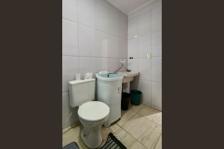 Studio para alugar com 42m², 0 quarto e 1 vaga Studio para alugar com 42m², 0 quarto e 1 vagaBanheiro