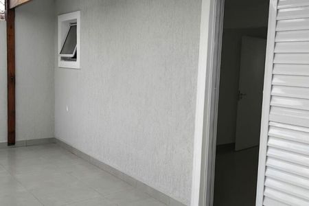 Casa à venda com 110m², 2 quartos e 2 vagas