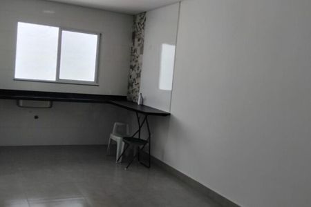 Casa à venda com 110m², 2 quartos e 2 vagas