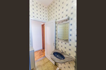 Apartamento à venda com 70m², 2 quartos e sem vagaBanheiro Social