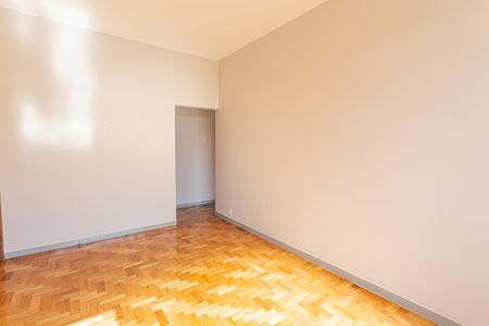 Apartamento à venda com 70m², 2 quartos e sem vagaSala