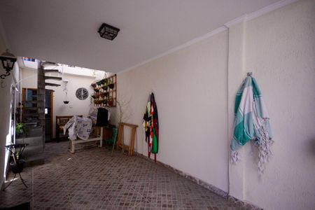 Casa à venda com 130m², 3 quartos e 3 vagas Casa à venda com 130m², 3 quartos e 3 vagasGaragem