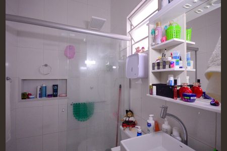 Casa à venda com 130m², 3 quartos e 3 vagas Casa à venda com 130m², 3 quartos e 3 vagasBanheiro Quarto 2