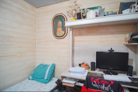 Casa à venda com 65m², 2 quartos e 2 vagasQuarto 2