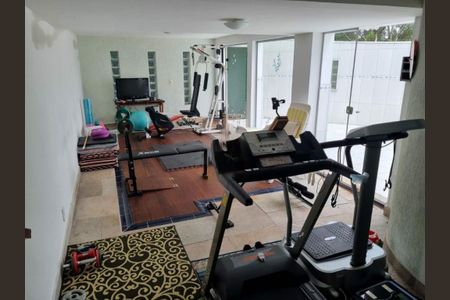 Casa à venda com 515m², 4 quartos e 6 vagas