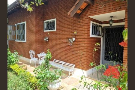 Casa à venda com 515m², 4 quartos e 6 vagas