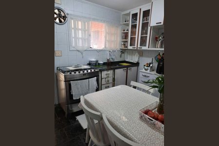 Casa à venda com 90m², 3 quartos e 1 vaga