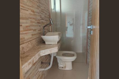 Casa à venda com 210m², 3 quartos e 4 vagas