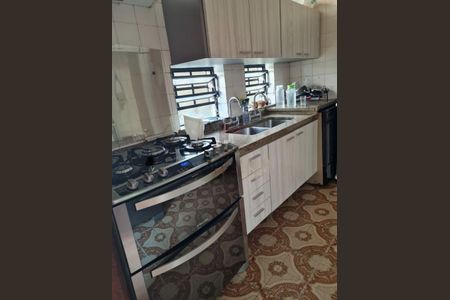 Casa à venda com 250m², 3 quartos e 4 vagas