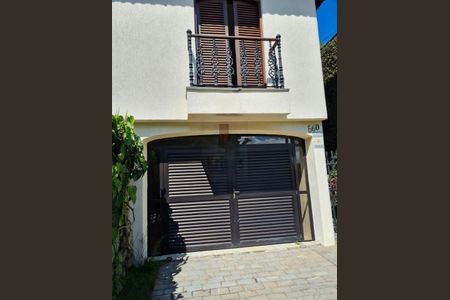 Casa à venda com 250m², 3 quartos e 4 vagas