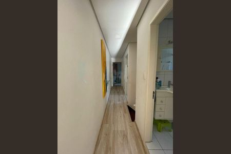 Casa à venda com 220m², 3 quartos e 2 vagas