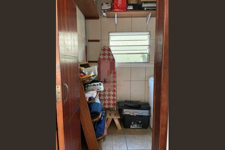 Casa à venda com 220m², 3 quartos e 2 vagas