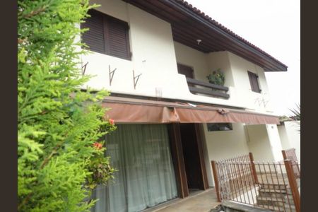 Casa à venda com 190m², 3 quartos e 4 vagas