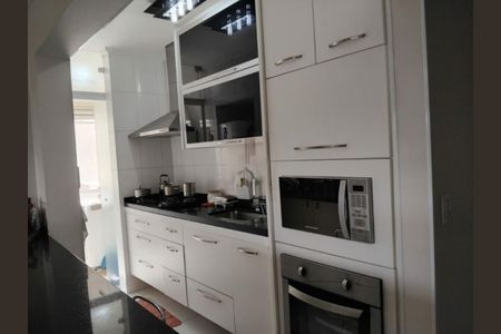 Apartamento à venda com 75m², 3 quartos e sem vaga