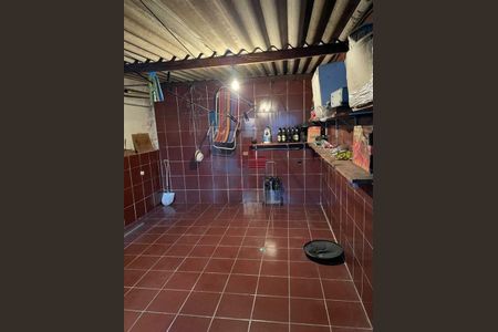 Casa à venda com 220m², 4 quartos e 2 vagas