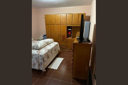 Casa à venda com 220m², 4 quartos e 2 vagas