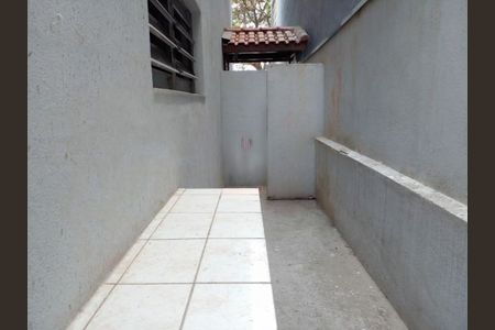 Casa à venda com 100m², 2 quartos e sem vaga