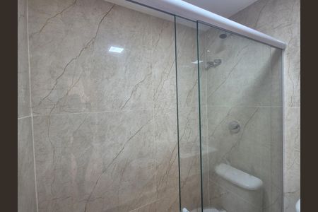 Apartamento para alugar com 130m², 3 quartos e 2 vagasbanheiro social