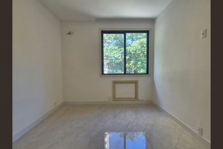 Apartamento para alugar com 130m², 3 quartos e 2 vagasQuarto 1