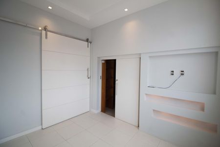 Apartamento à venda com 250m², 3 quartos e 1 vagaQuarto