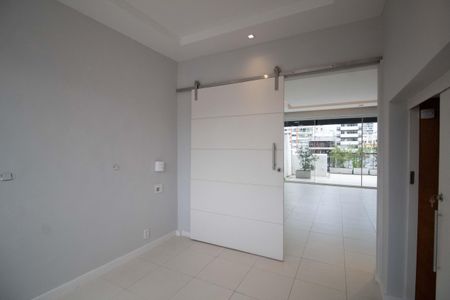 Apartamento à venda com 250m², 3 quartos e 1 vagaQuarto
