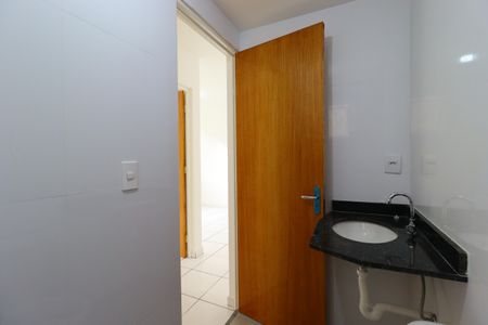 Apartamento à venda com 43m², 2 quartos e 1 vagaBanheiro